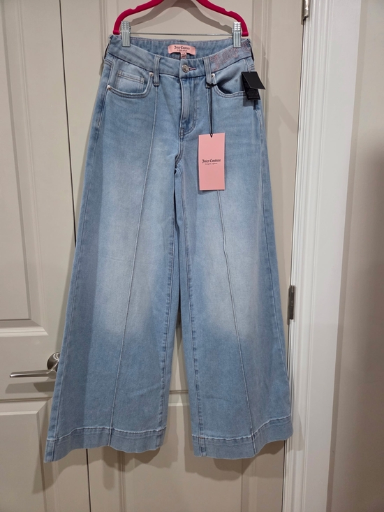 Juicy Couture Denim - Juicy Couture Light Wash Wide-Leg Jeans with Front Seams Size 0/24 NWT